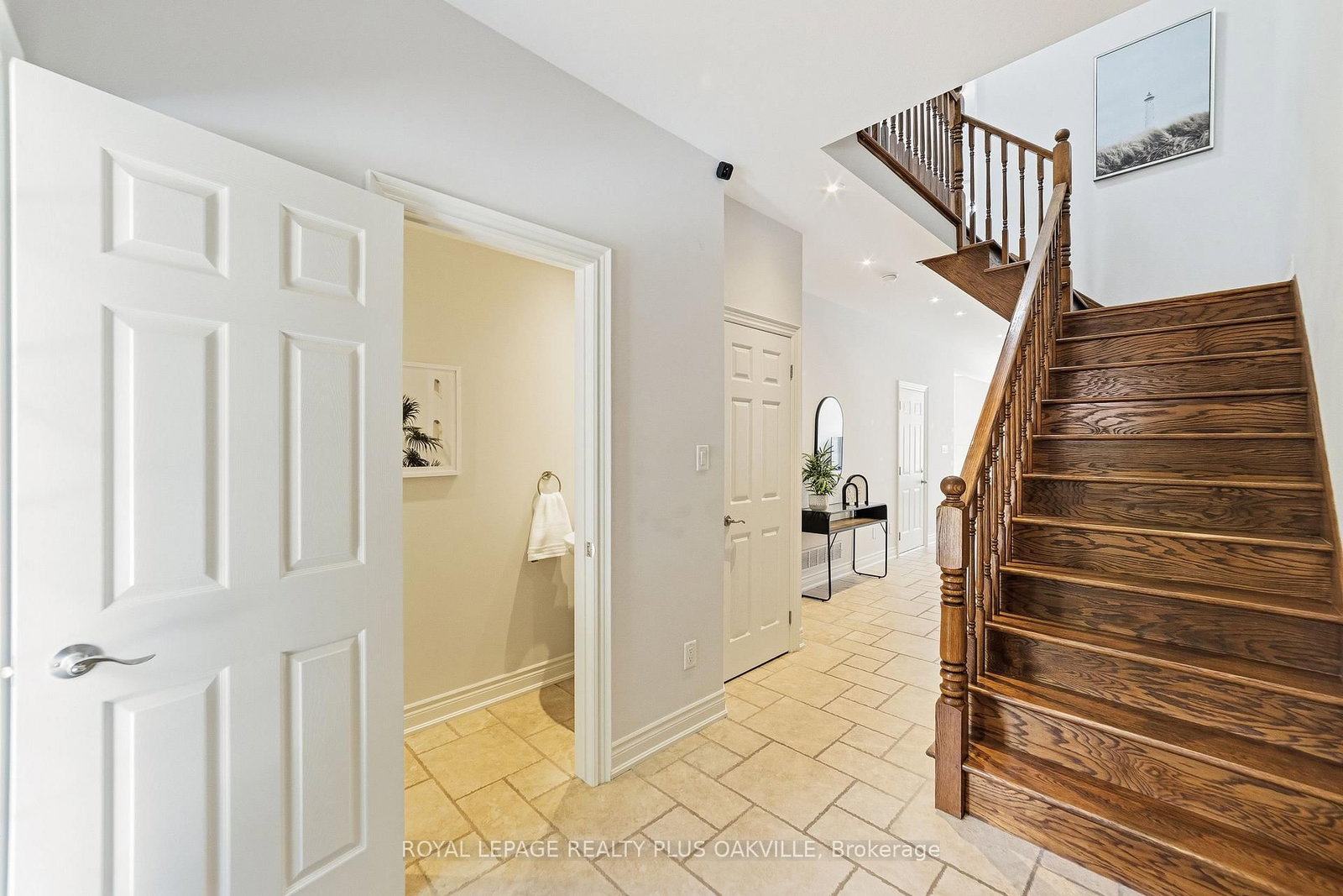 2282 Orchard Road • #24 • Burlington, ON photo 4