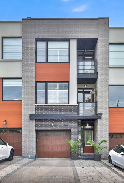 656 Tupelo Court — photo 2
