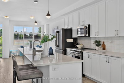 656 Tupelo Court • Mississauga, ON photo 8