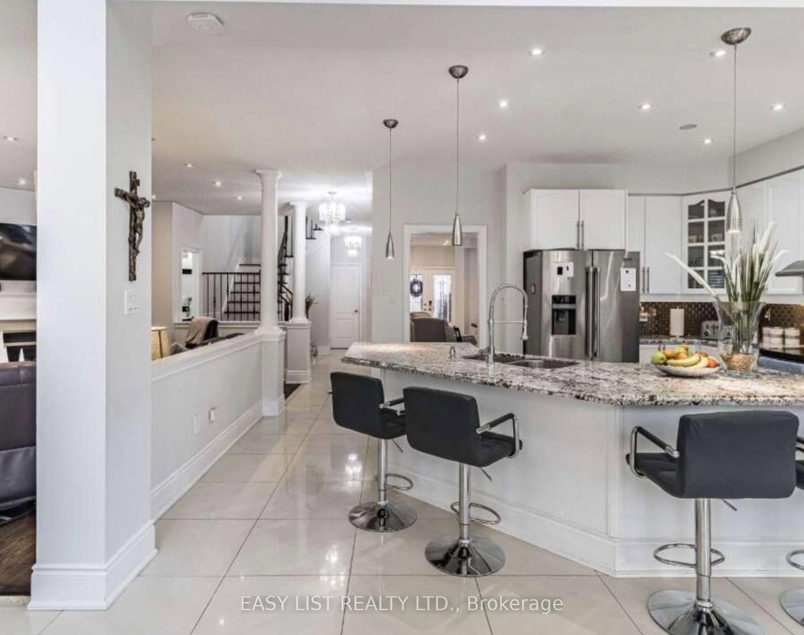 3562 Aquinas Avenue • Mississauga, ON photo 4