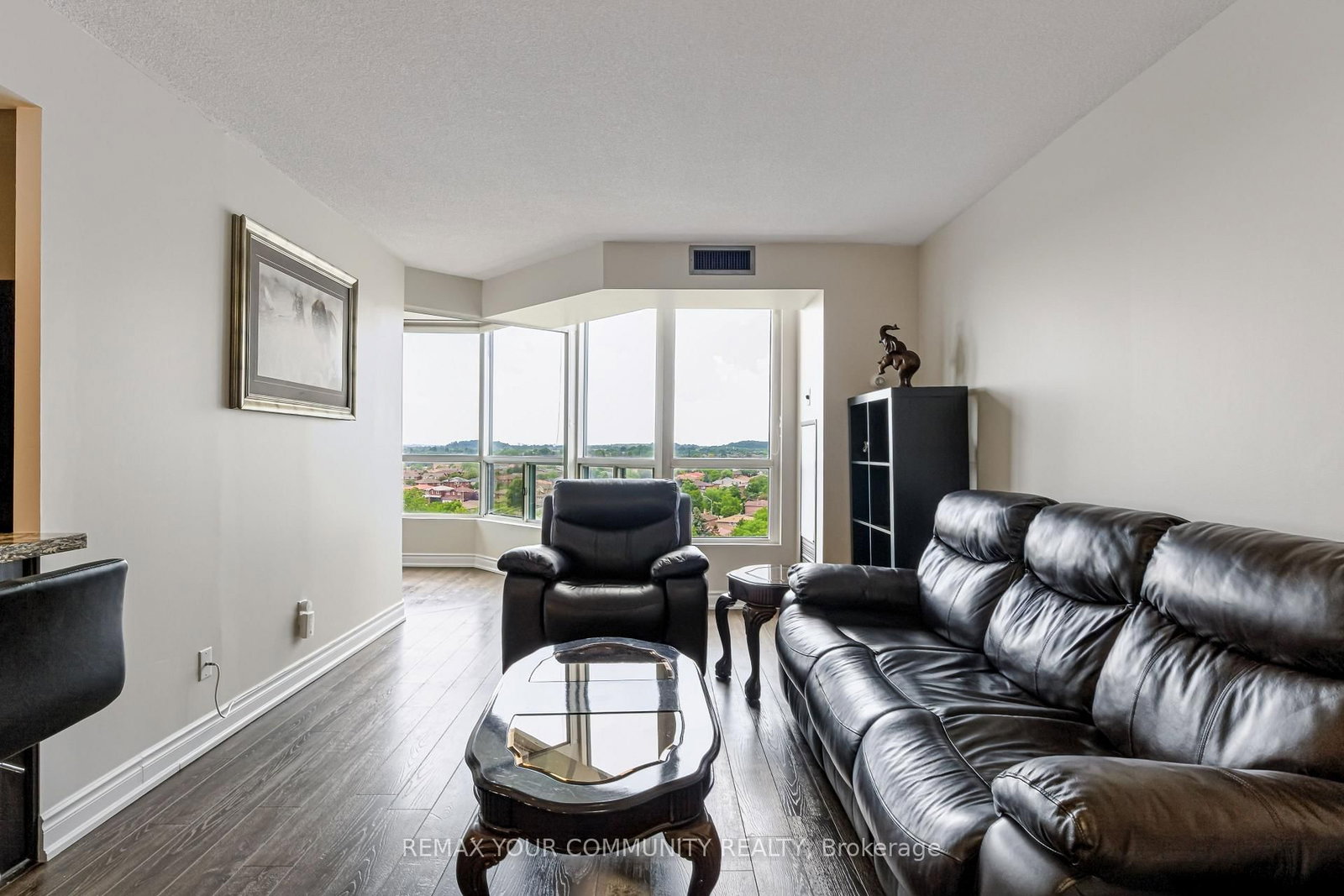 4460 Tucana Court • #910 • Mississauga, ON photo 3