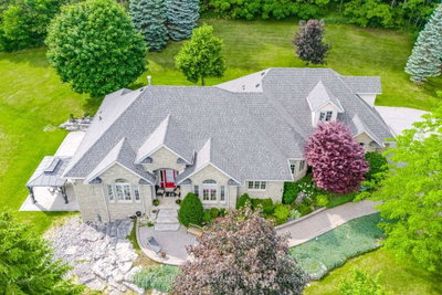 10 Valley Hill Drive