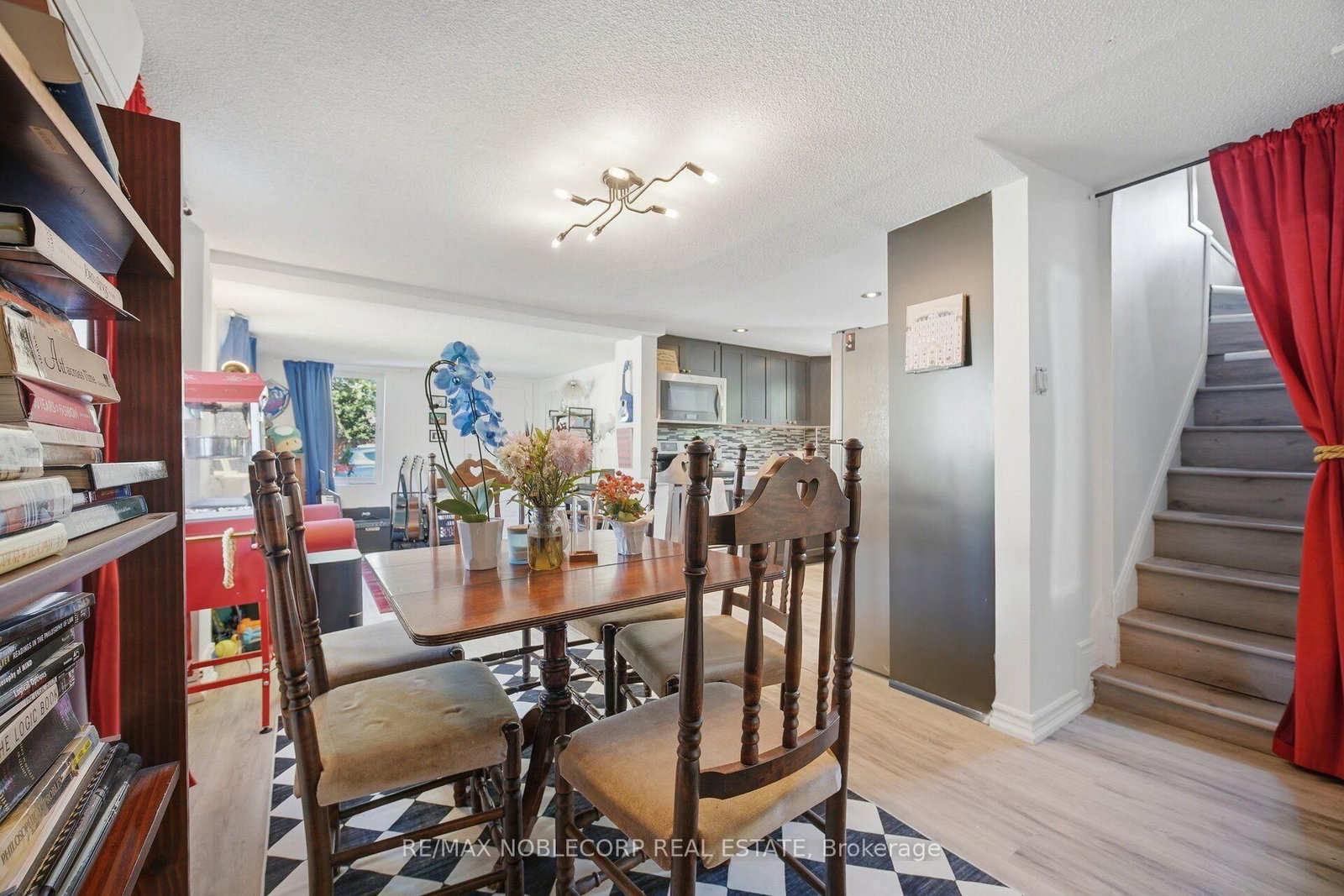 262 Pine Street • Milton, ON photo 15