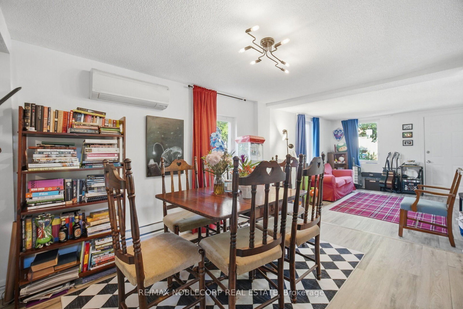 262 Pine Street • Milton, ON photo 16