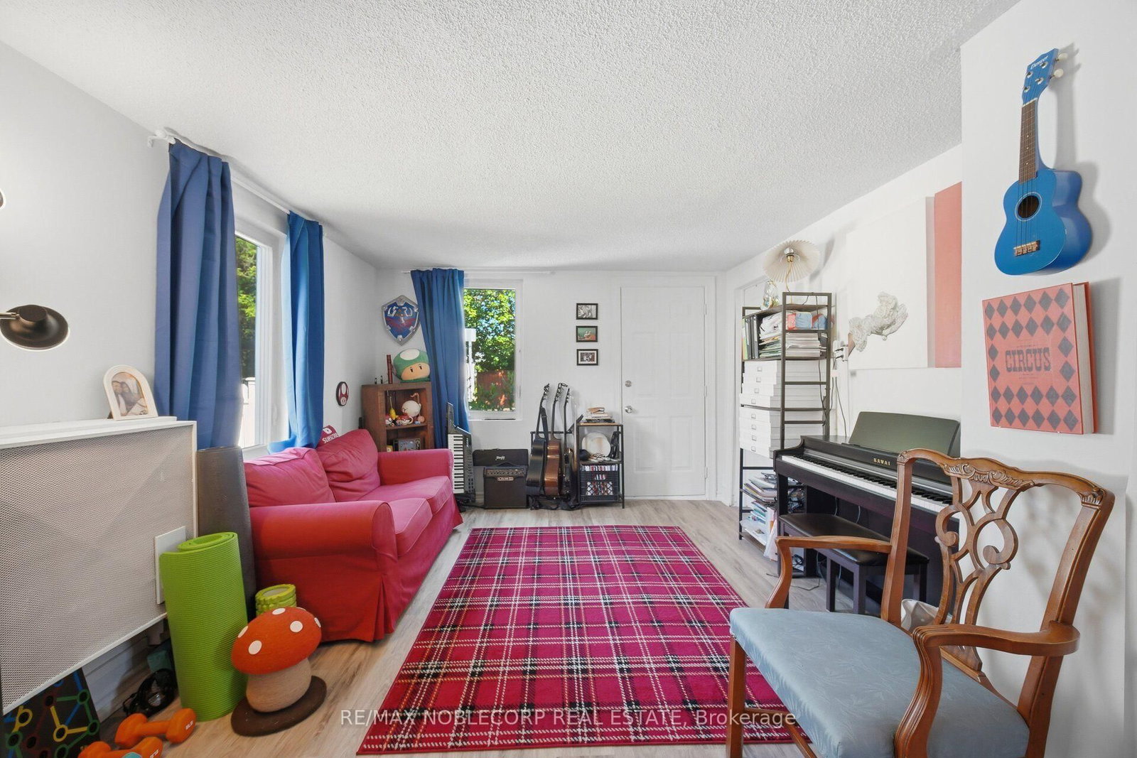 262 Pine Street • Milton, ON photo 8