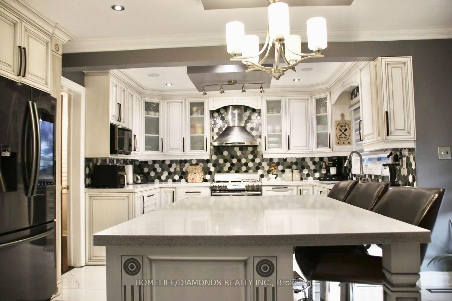 186 FERNFOREST Drive • Brampton, ON photo 9
