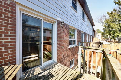 2445 Homelands Mississauga,ON L5K 2C6 — Photo 38