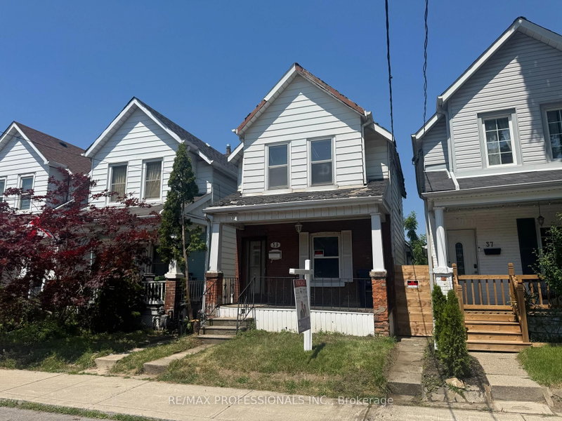 39 Holley Avenue