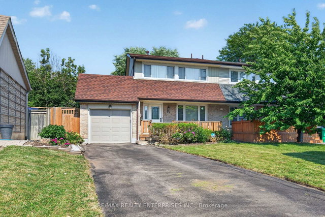 86 Bow River Crescent