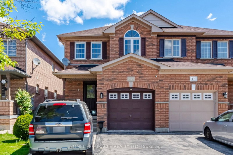 45 Ridgefield Crt, Brampton, Ontario