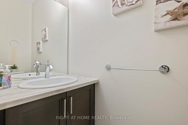 56 - 445 Ontario Street W