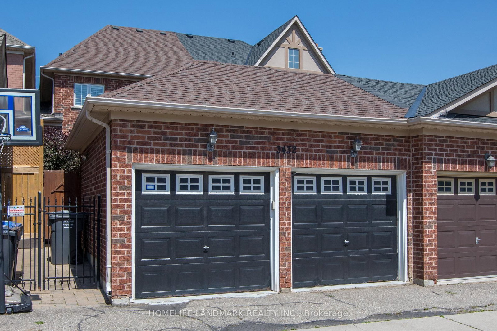 Townhouse for sale at 3432 Eglinton Avenue, Mississauga, Ontario, L5M 7P2 - Churchill Meadows - MLS: W13559676