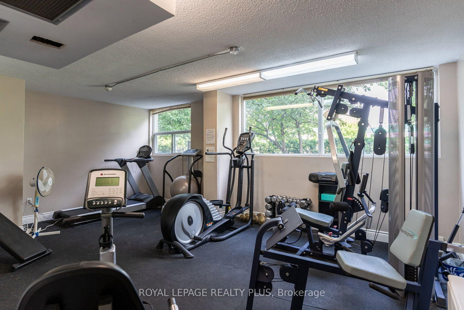 39 Stavebank Road N • #PH 4 • Mississauga, ON photo 29