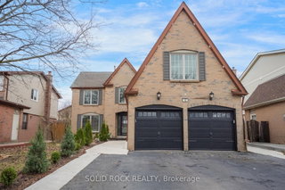 12 Torrance Woods