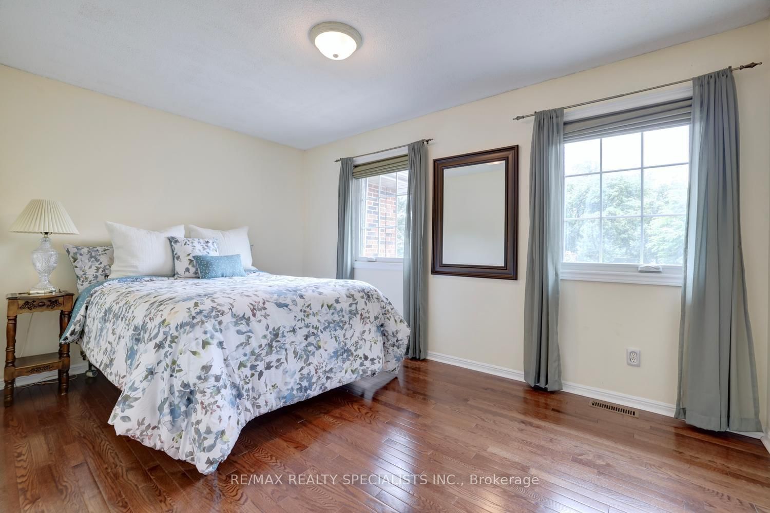 2021 Shawanaga Trail • Mississauga, ON photo 51