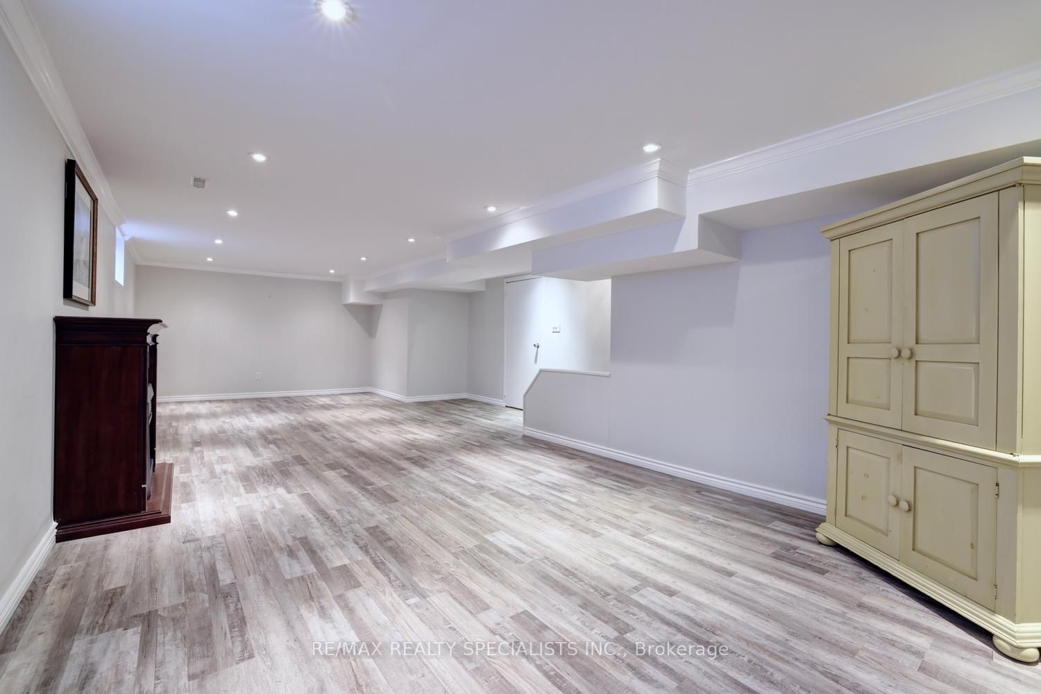 2021 Shawanaga Trail • Mississauga, ON photo 58