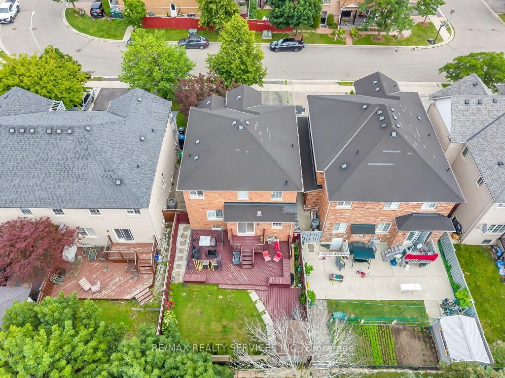 122 Dells Crescent • Brampton, ON photo 45