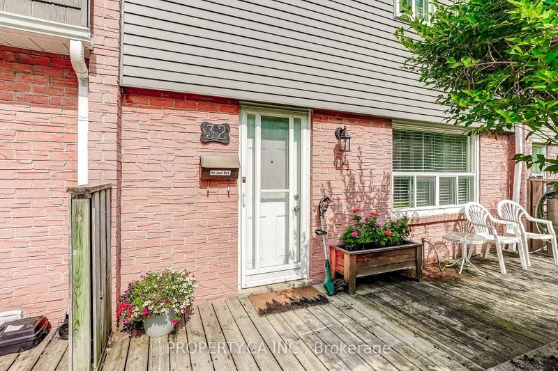 32 - 1050 Shawnmarr Road