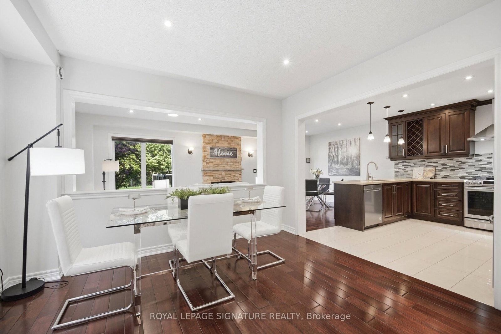 901 Knotty Pine Grove • Mississauga, ON photo 13