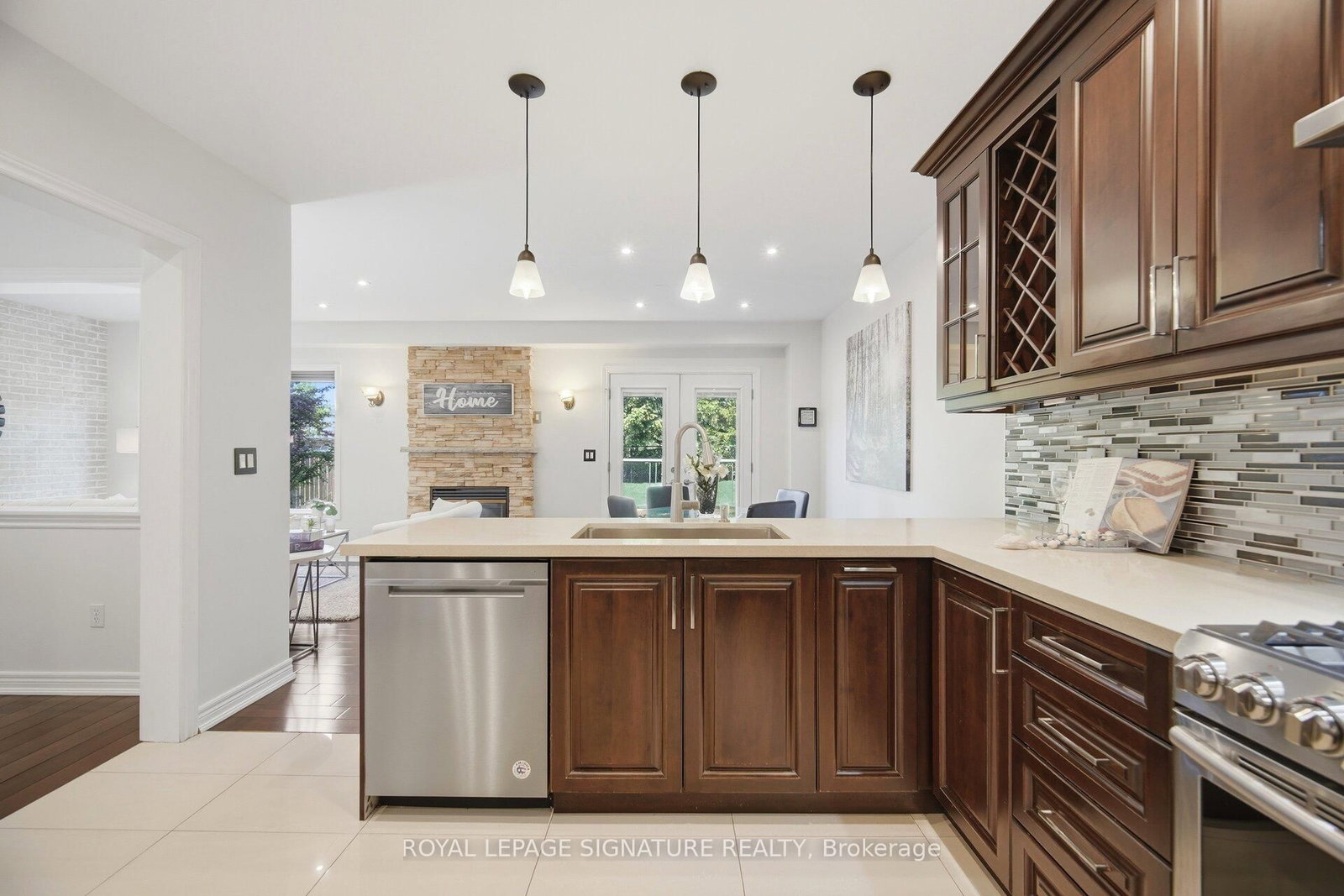 901 Knotty Pine Grove • Mississauga, ON photo 14