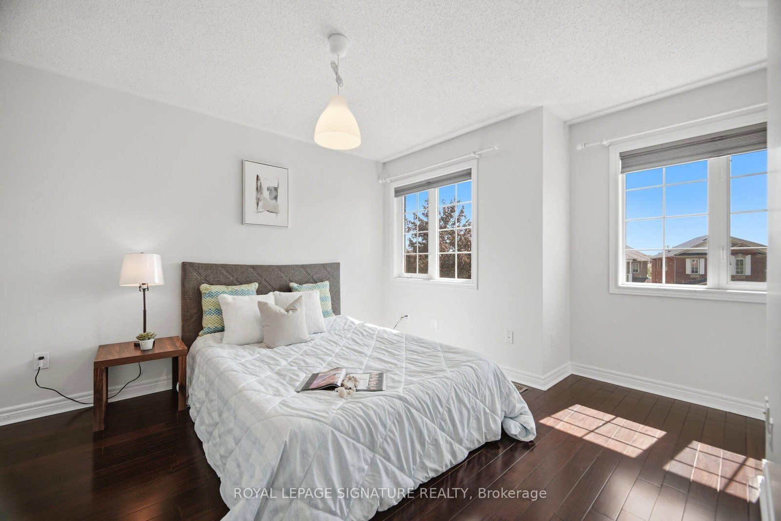 901 Knotty Pine Grove • Mississauga, ON photo 27