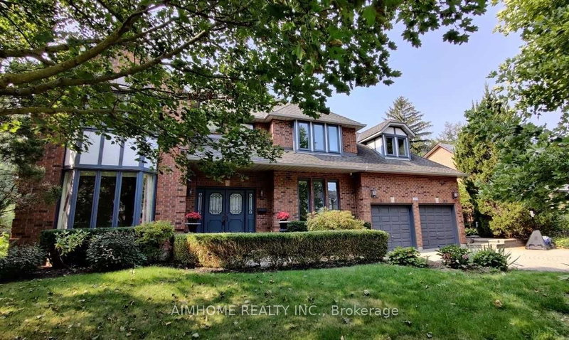 112 Trelawn Avenue
