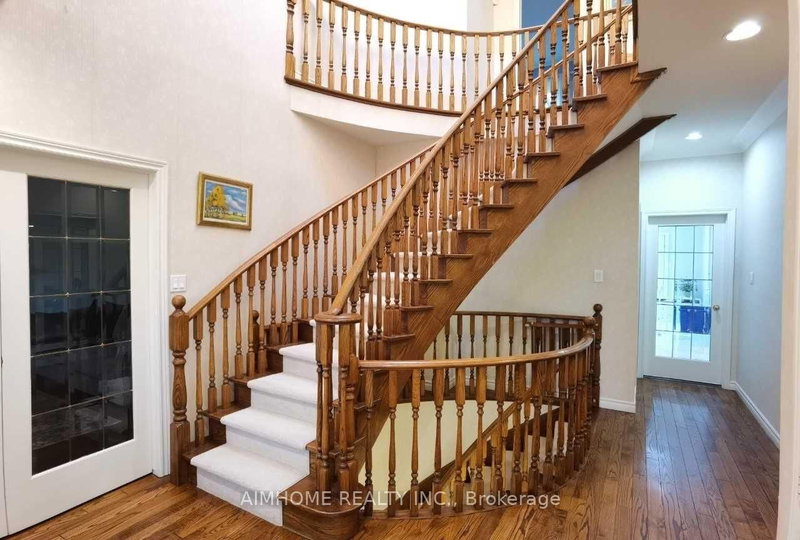 112 Trelawn Avenue