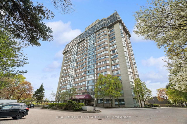 503 - 880 Dundas Street W