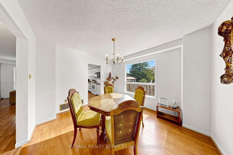 34 Granby Brampton,ON L6S 5K1 — Photo 19