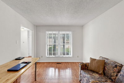 34 Granby Brampton,ON L6S 5K1 — Photo 21