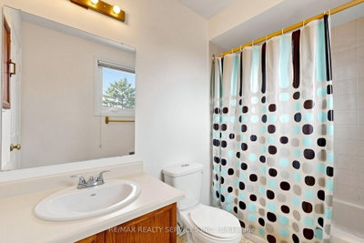 34 Granby Brampton,ON L6S 5K1 — Photo 28