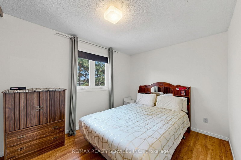 34 Granby Brampton,ON L6S 5K1 — Photo 34