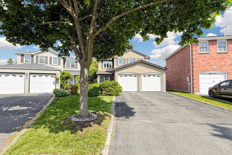 34 Granby Brampton,ON L6S 5K1 — Photo 4