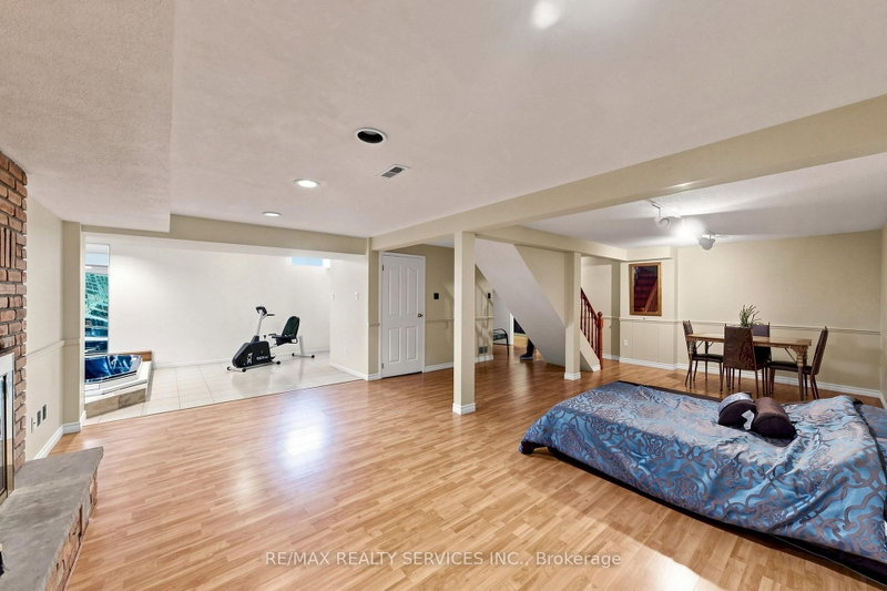 34 Granby Brampton,ON L6S 5K1 — Photo 40