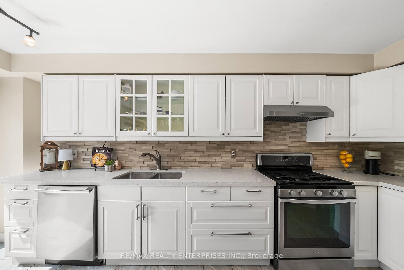 6916 Yarrow Avenue • Mississauga, ON photo 17