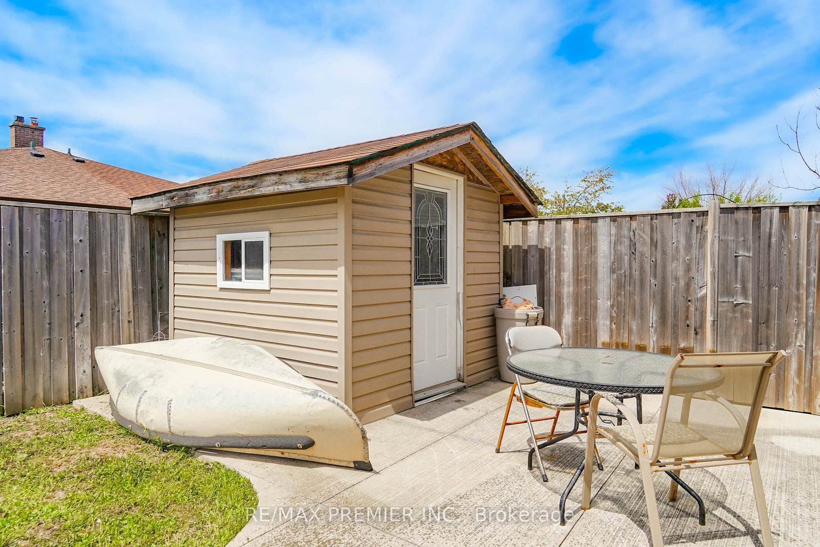 14 Yatescastle Drive • Toronto, ON photo 37
