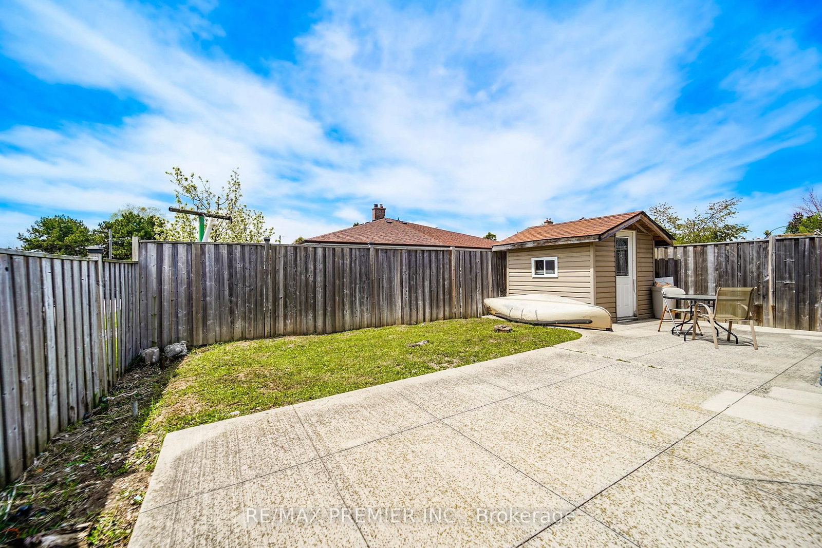 14 Yatescastle Drive • Toronto, ON photo 41
