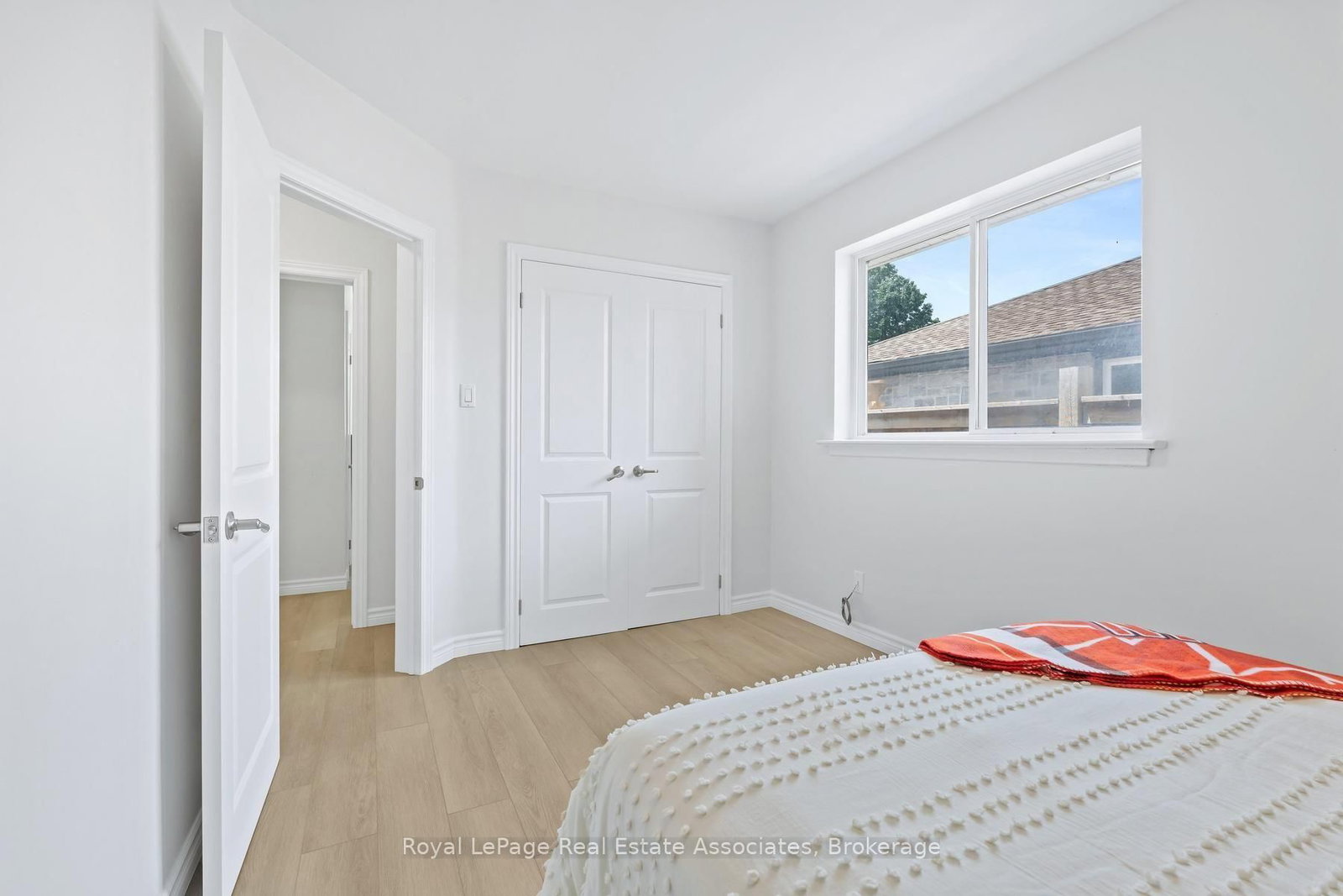 90 Longfield Road • Halton Hills, ON photo 13
