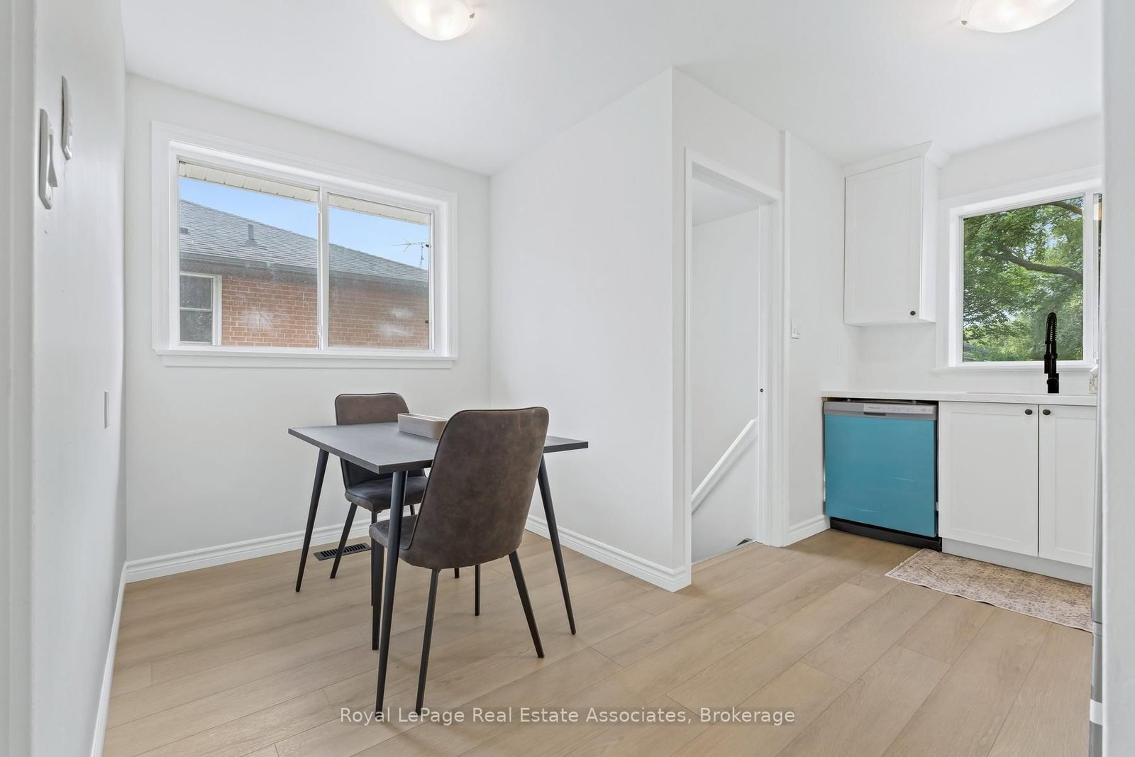 90 Longfield Road • Halton Hills, ON photo 8