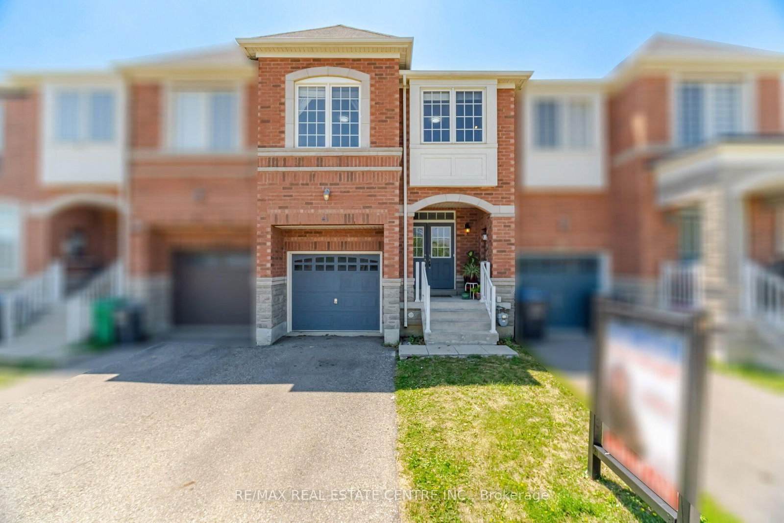 41 Lorenzo Circle • Brampton, ON photo 1