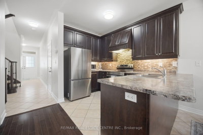 41 Lorenzo Circle • Brampton, ON photo 6