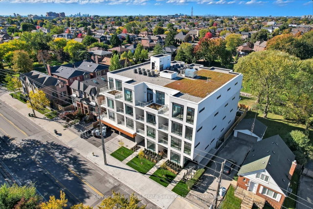 404 - 722 Marlee Avenue