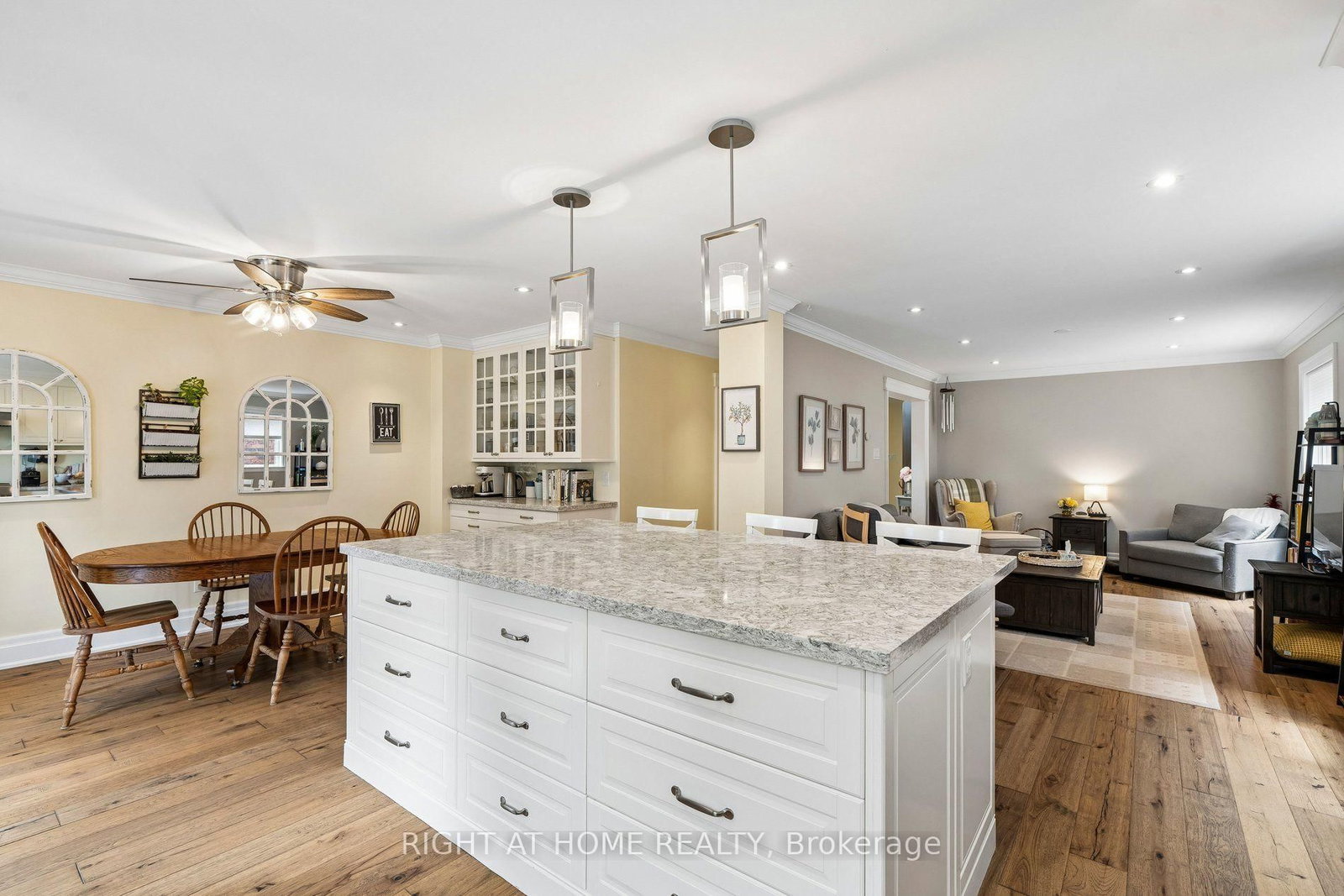 3525 Bertrand Road • Mississauga, ON photo 19