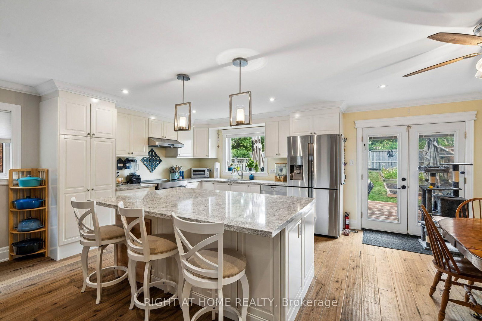 3525 Bertrand Road • Mississauga, ON photo 2