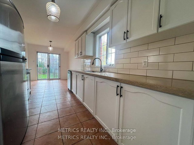 55 Frank Johnston Road