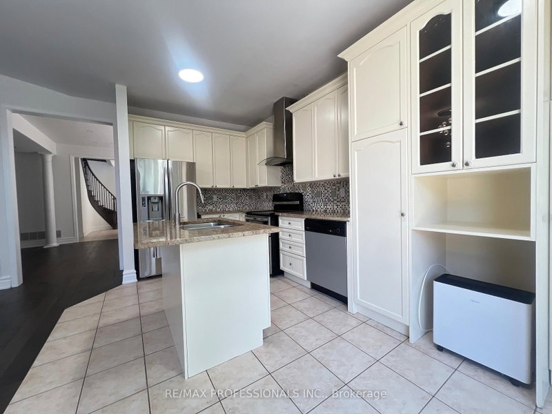3895 Henrietta Mississauga,ON L5M 7Y4 — Photo 13