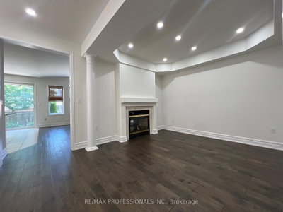 3895 Henrietta Mississauga,ON L5M 7Y4 — Photo 17