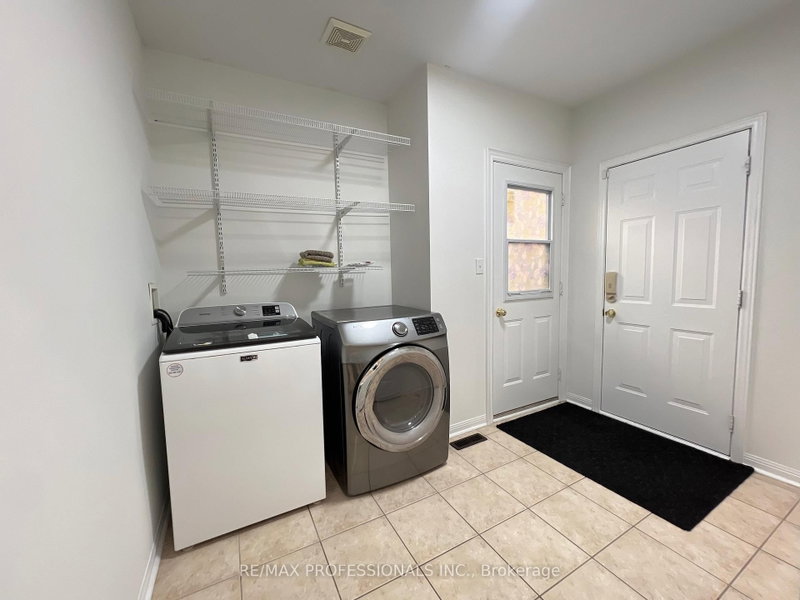 3895 Henrietta Mississauga,ON L5M 7Y4 — Photo 21