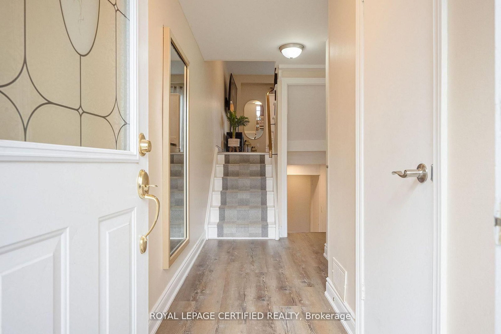 371 Bronte Street S • #91 • Milton, ON photo 3