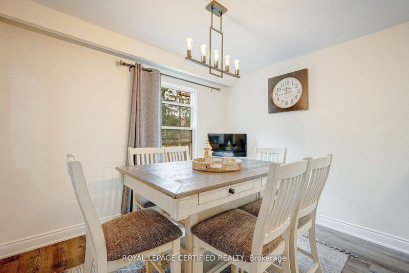 371 Bronte Milton,ON L9T 3K5 — Photo 9
